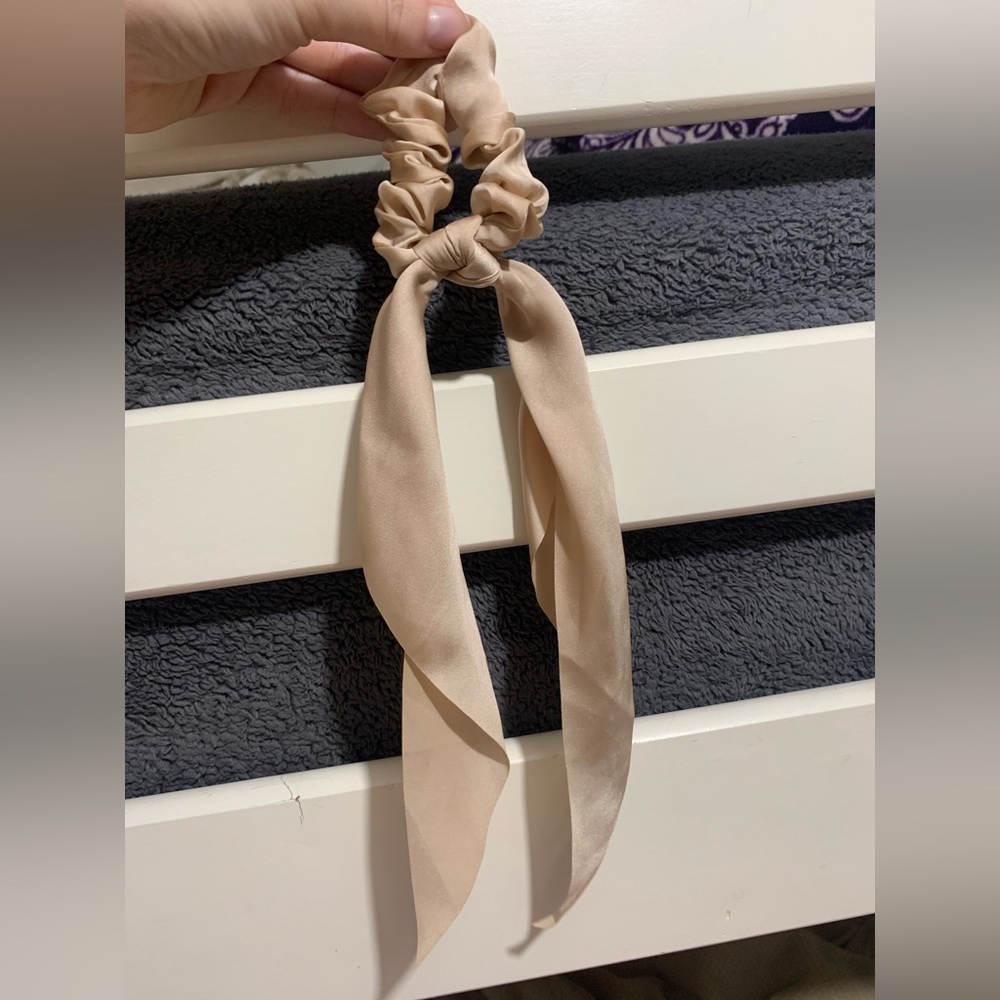 Hair ribbon